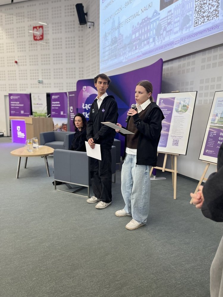 zdjęcie z wydarzenia